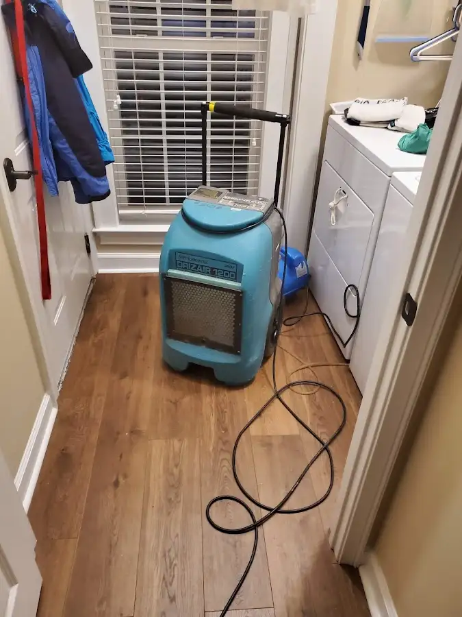 Commercial dehumidifier deployed for Flood Damage Cleanup in San Jose